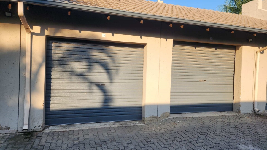 2 Bedroom Property for Sale in Waterval East North West